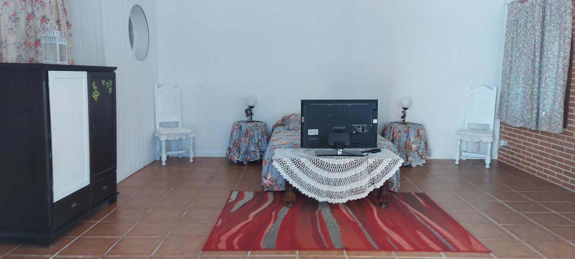 Habitacion,Piscina Y Jardin Azuqueca de Henares Exterior foto